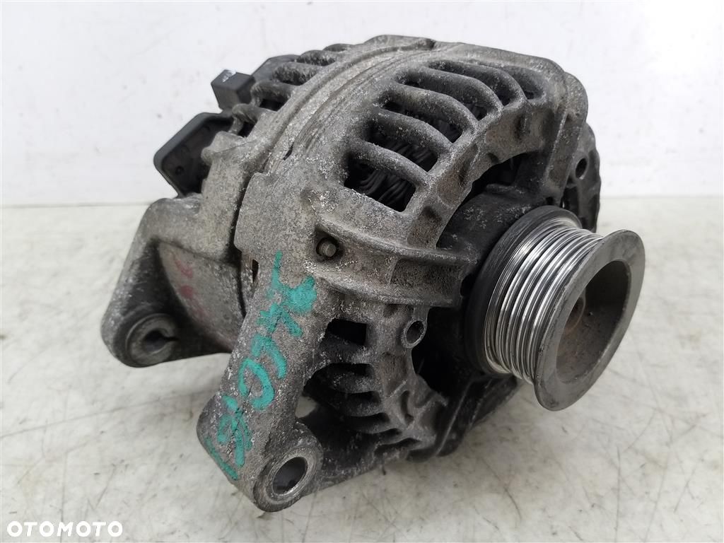 Alternator Opel Corsa  C 1.0 B 00-06r BOSCH 100A 24437120 0124415023 - 1