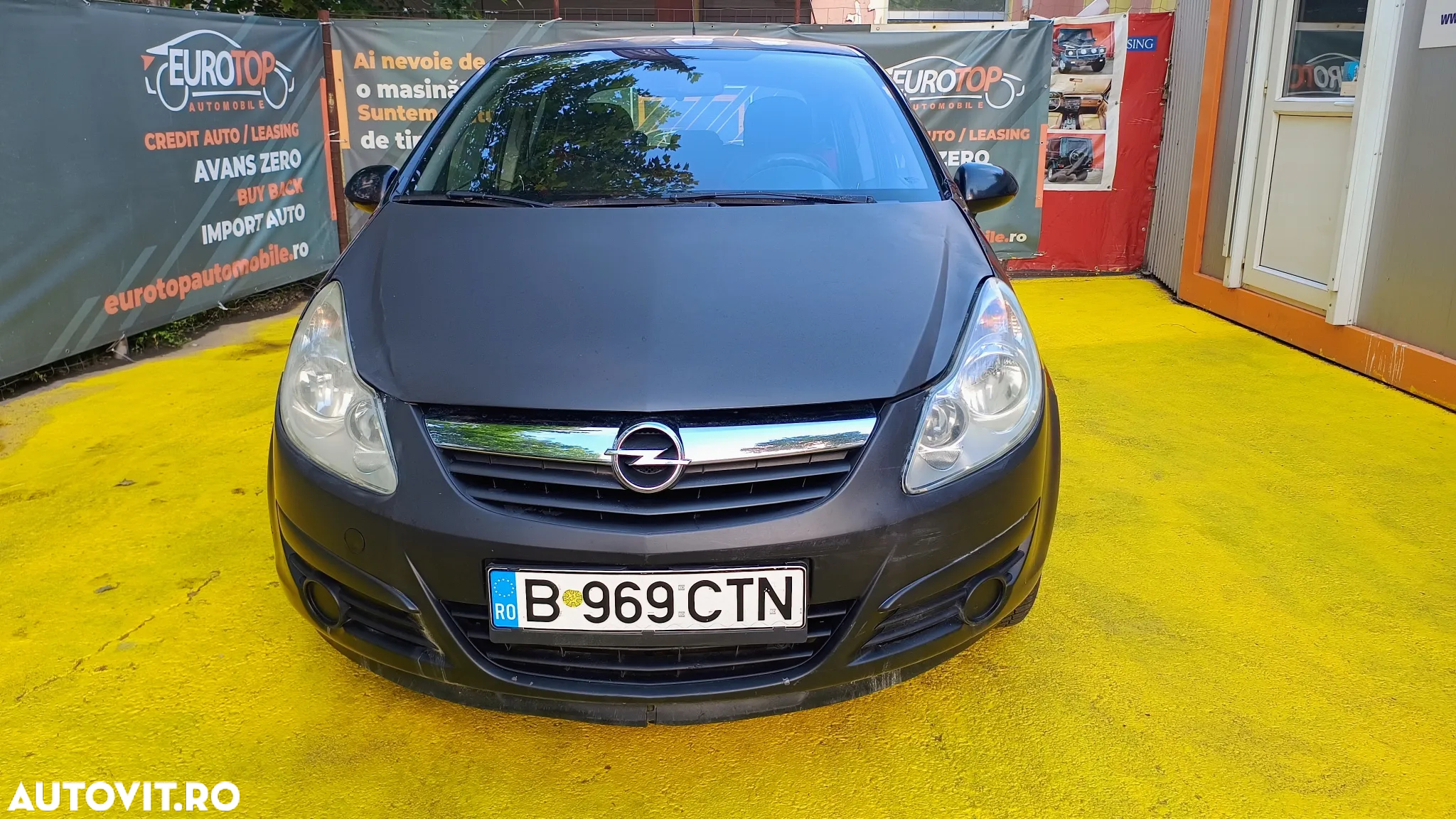 Opel Corsa - 2