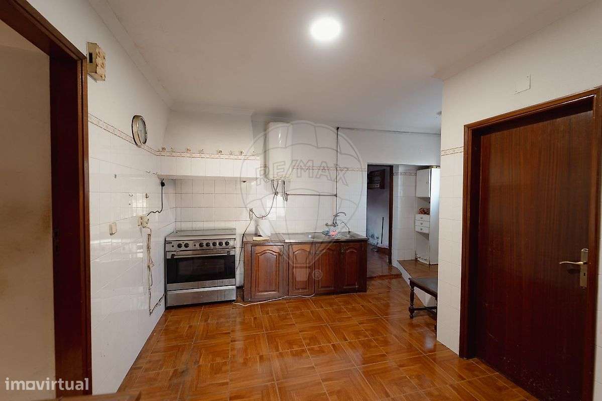 Moradia T3 para venda-5