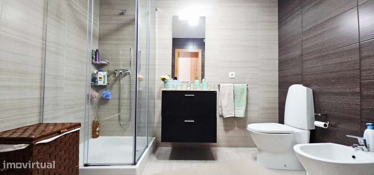 Andar Moradia  T3 em Barqueiros, como Novo-21