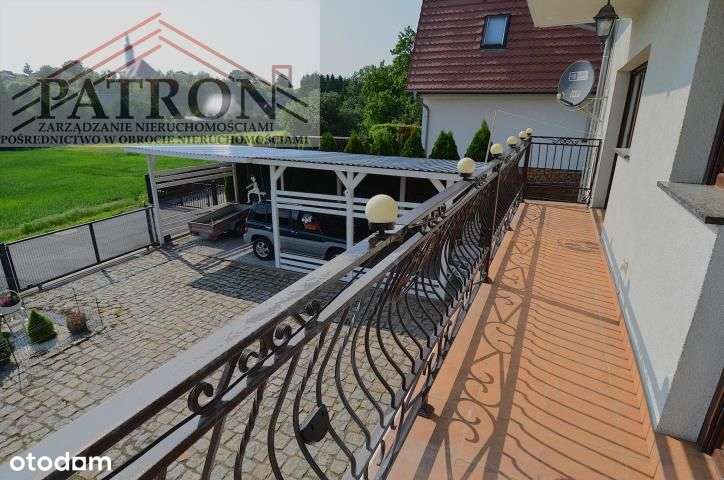 Atrakcyjny dom z garażem (2004) w Nowogrodźcu-8