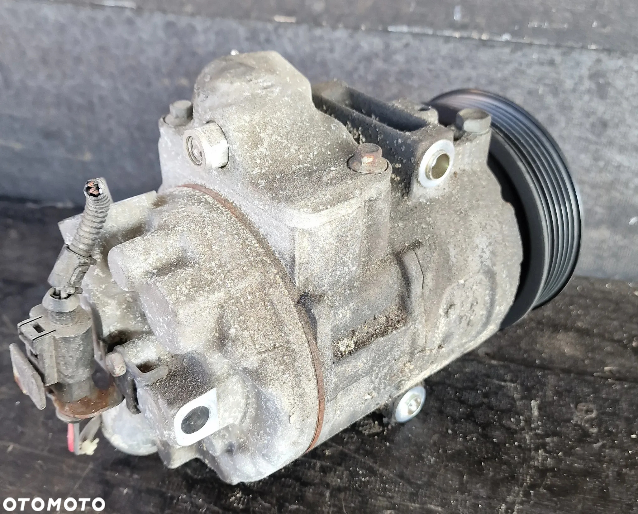 SPRĘŻARKA KOMPRESOR KLIMATYZACJI 6Q0820803J VW POLO 9N 1.4 - 8