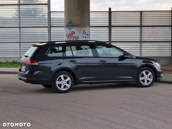 Volkswagen Golf VII 1.0 TSI BMT Trendline - 11