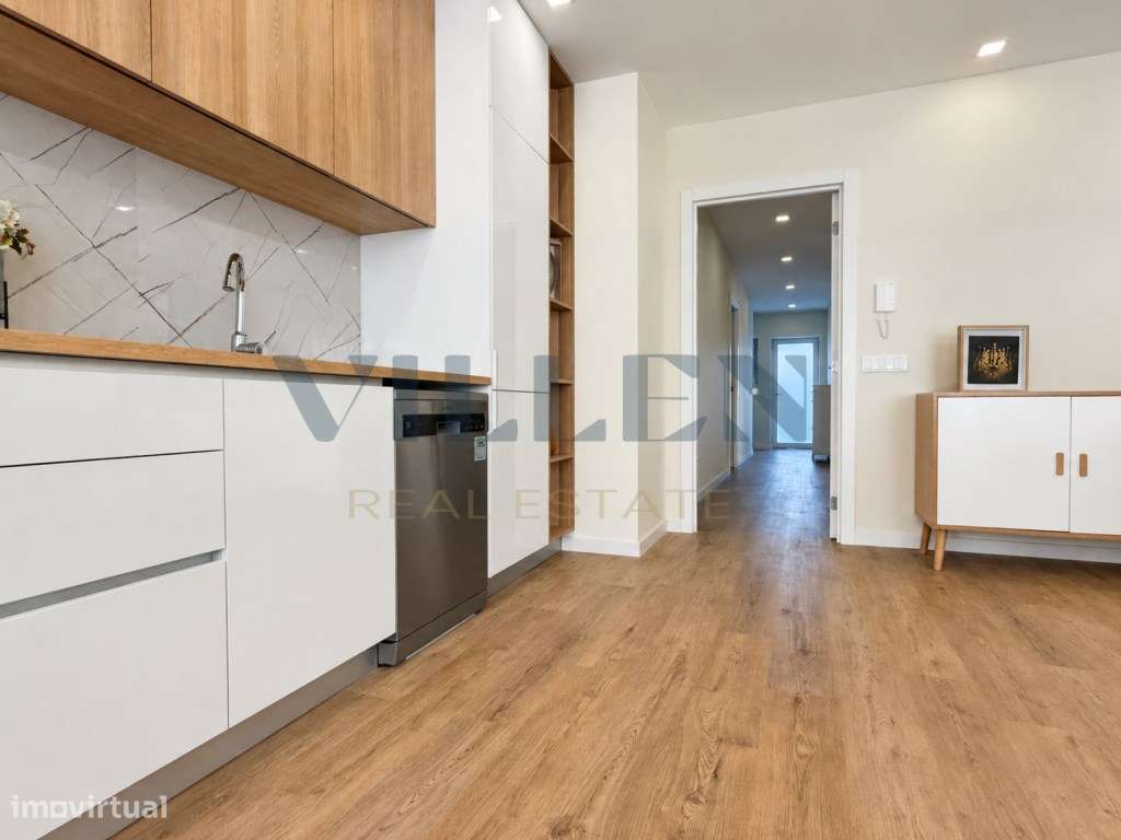 Apartamento T2 Mobilado e Equipado, com Garagem - São Romão do Coro...-11