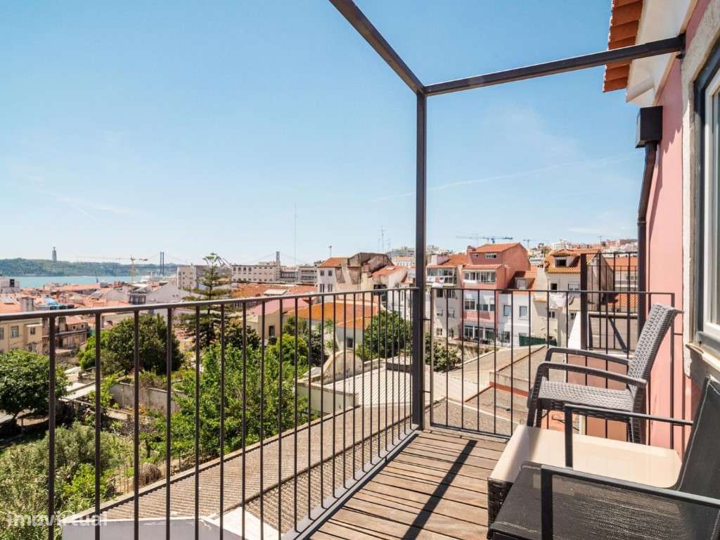 Vistas Rio e Piscina no Coração de Lisboa - Grande imagem: 3/38