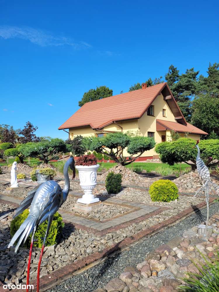 Piękny dom z bajecznym ogrodem!-5