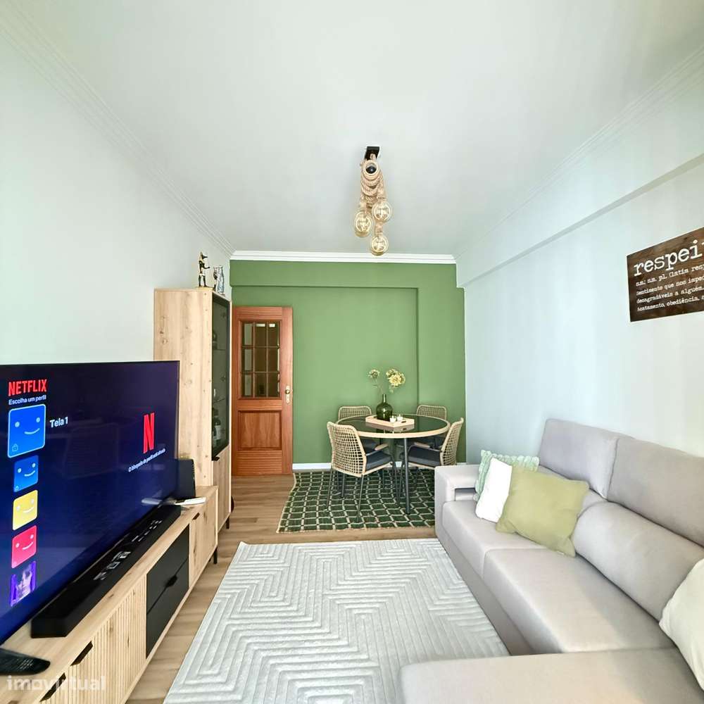 Apartamento Remodelado T1 – Almada - Feijó - Grande imagem: 3/27