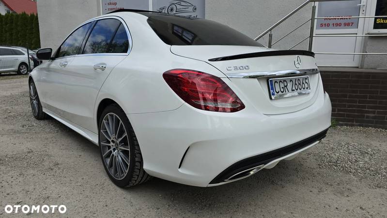 Mercedes-Benz Klasa C 300 7G-TRONIC AMG Line - 5