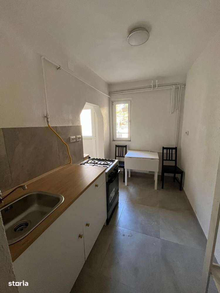 Apartament 1 camera zona Spitalului Judetean, centrala proprie - Imagine principală: 2/6