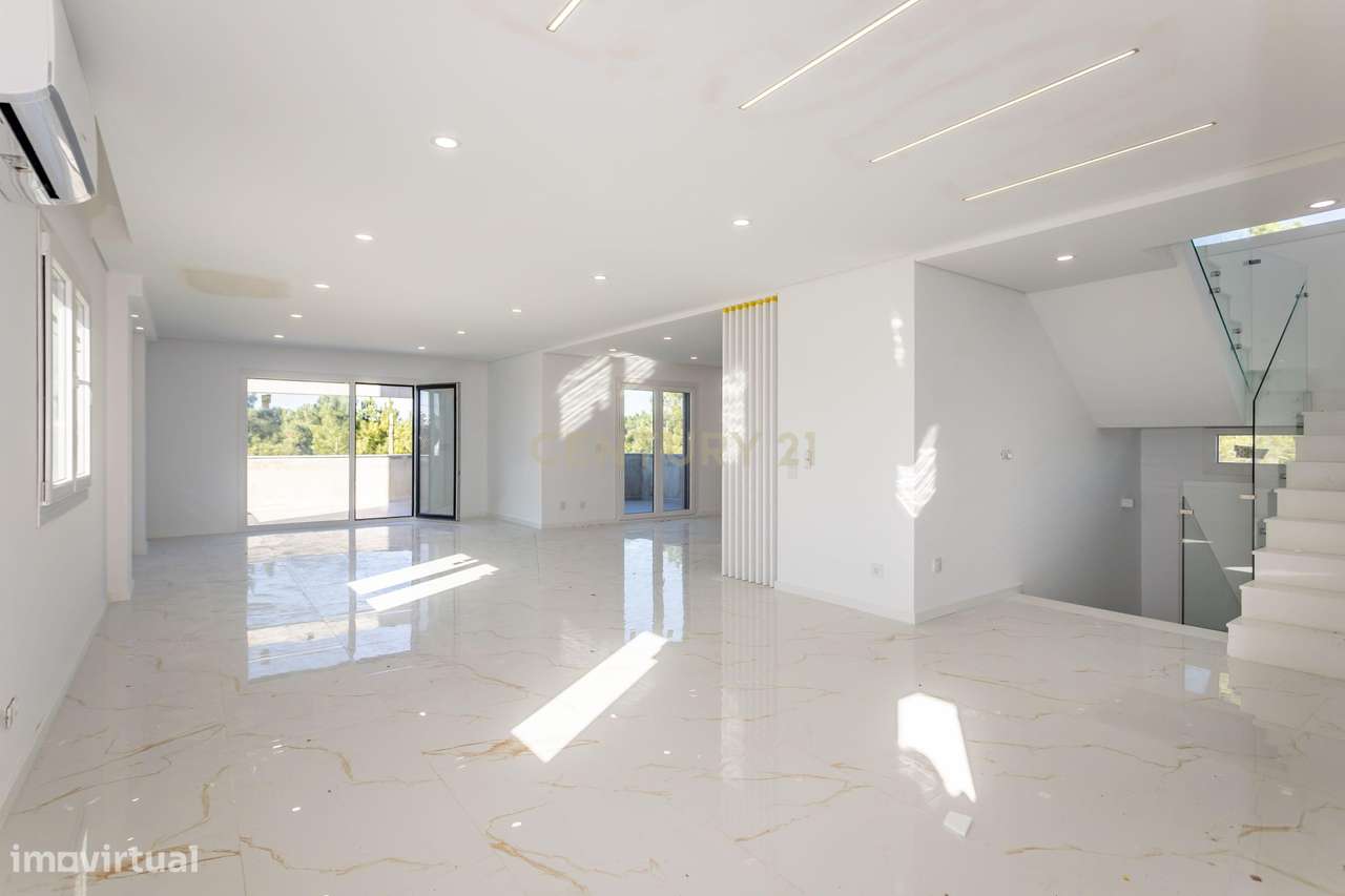 Carisma e boas áreas na sua Moradia Nova T4 Suites!!! no Pinhal do Gen - Grande imagem: 3/60