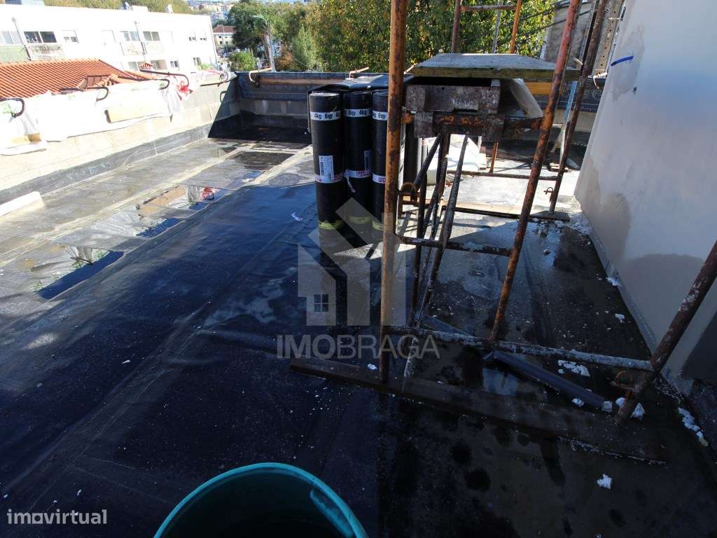 Venda Apartamento T2Cobertura com Terraço Novo, em Real, Braga-18