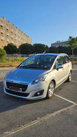 Peugeot 5008 1.6 E-HDi 7L Allure 2-Tronic - 5