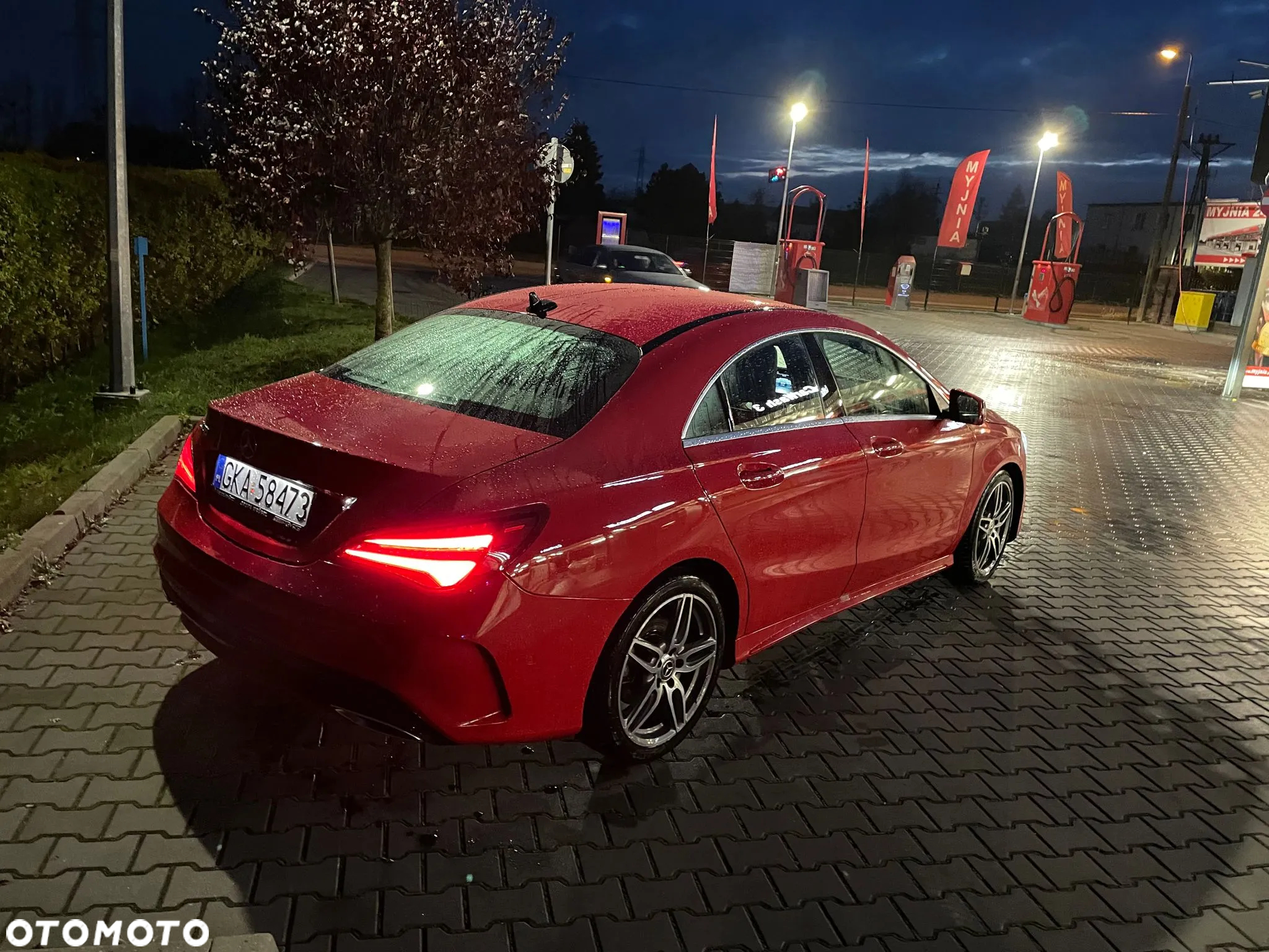 Mercedes-Benz CLA 180 7G-DCT AMG Line - 9