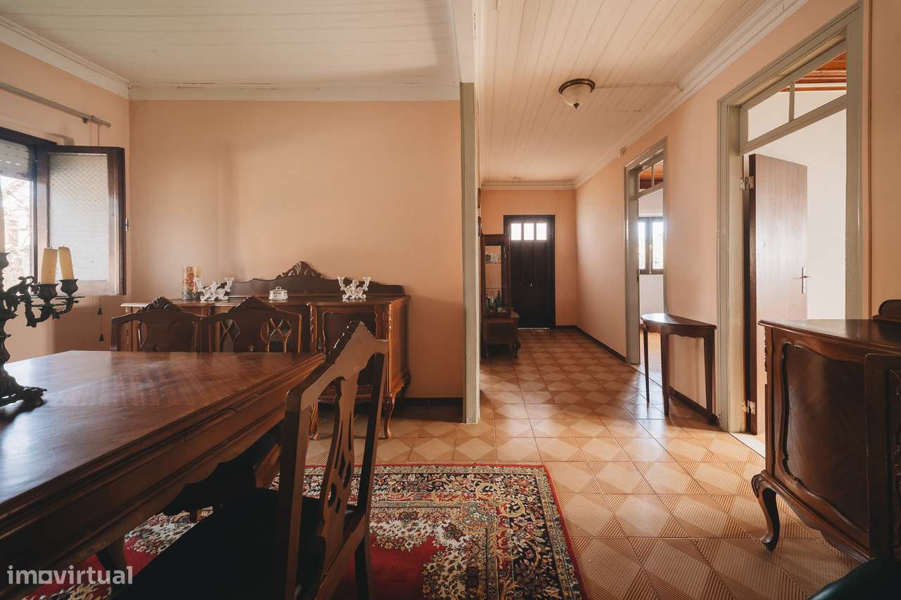 Moradia T3 com Terreno de 1.577 m² | Ribeira do Fárrio – Ourém-7