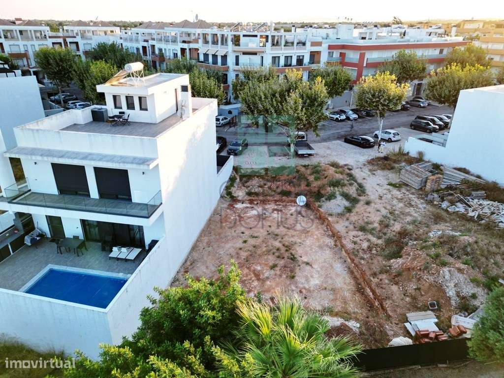 Lote com projeto aprovado, piscina e vistas de mar, centro de Tavir...-28