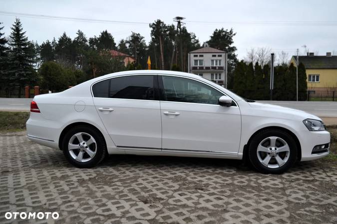 Volkswagen Passat 2.0 TDI Highline DSG - 14