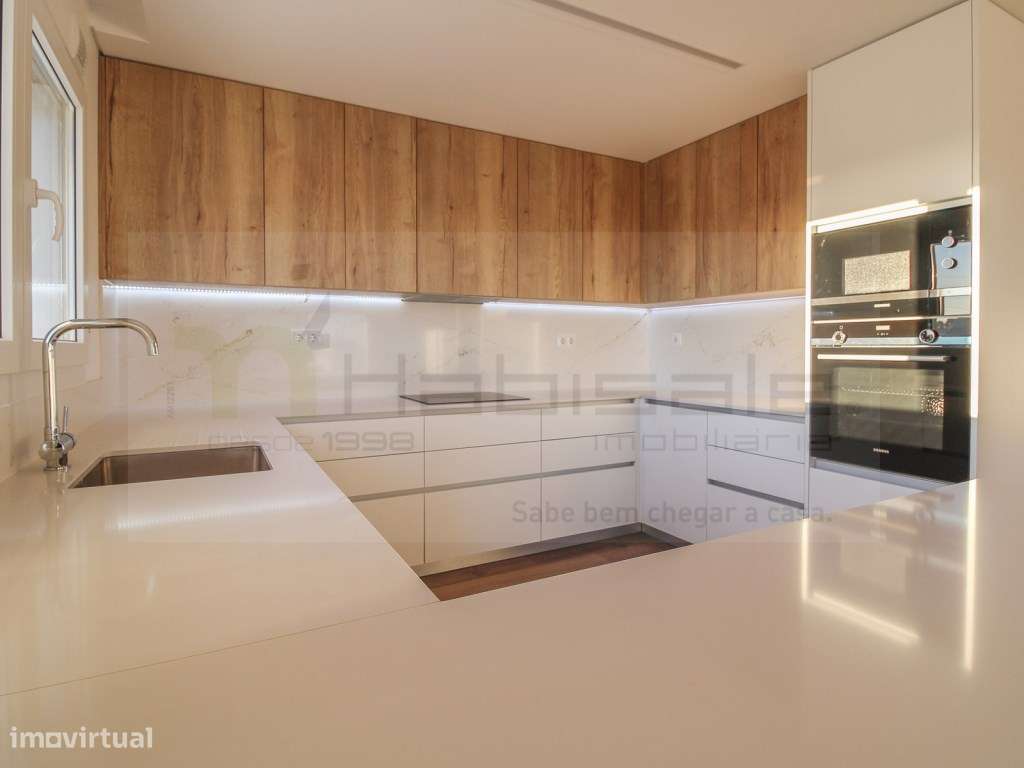 T3 com terraço perto da praia e universidade-8