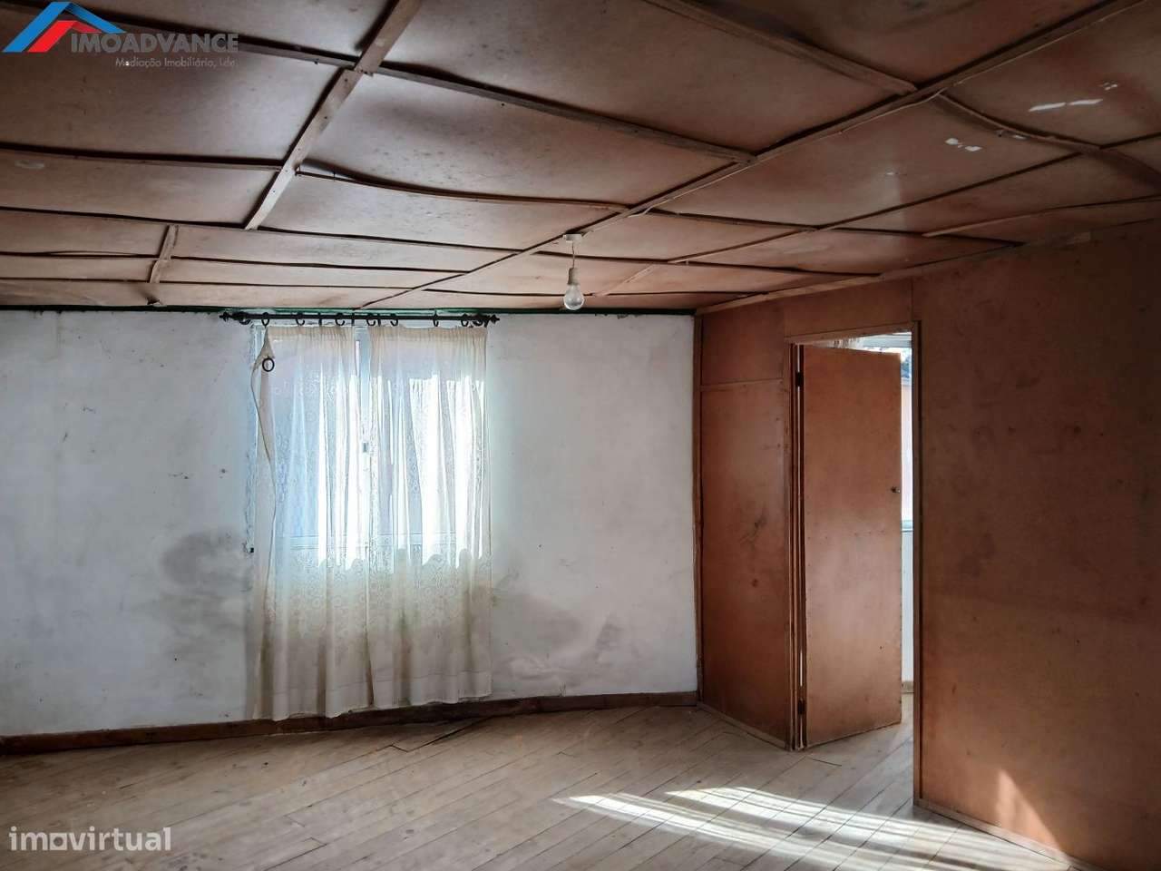 Casa Típica de Aldeia Portuguesa-15