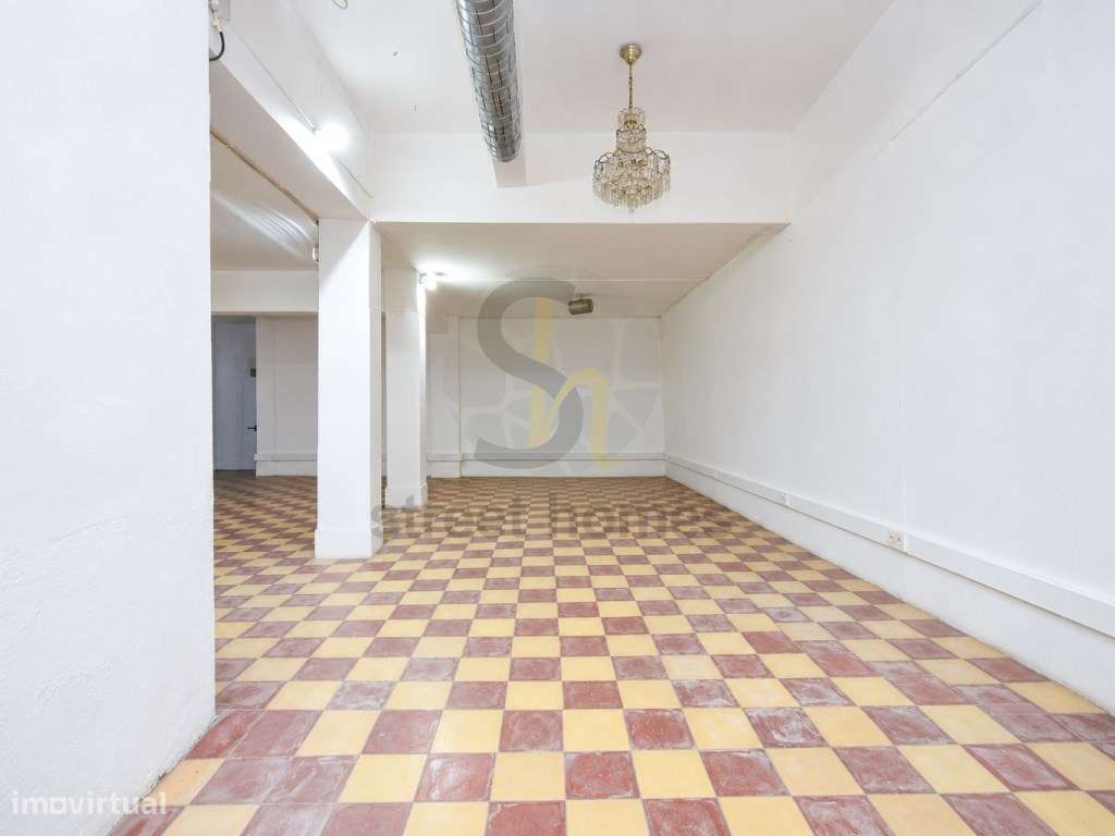 Loja no Centro de Algés junto ao Mercado de Algés-8