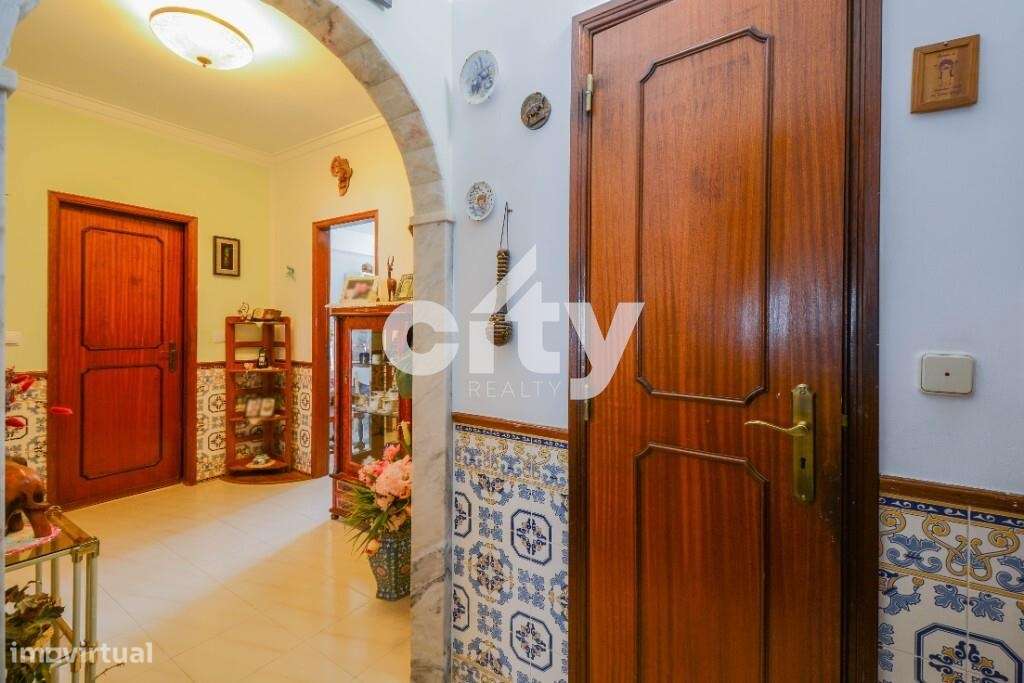 Apartamento T2 em Odivelas-2
