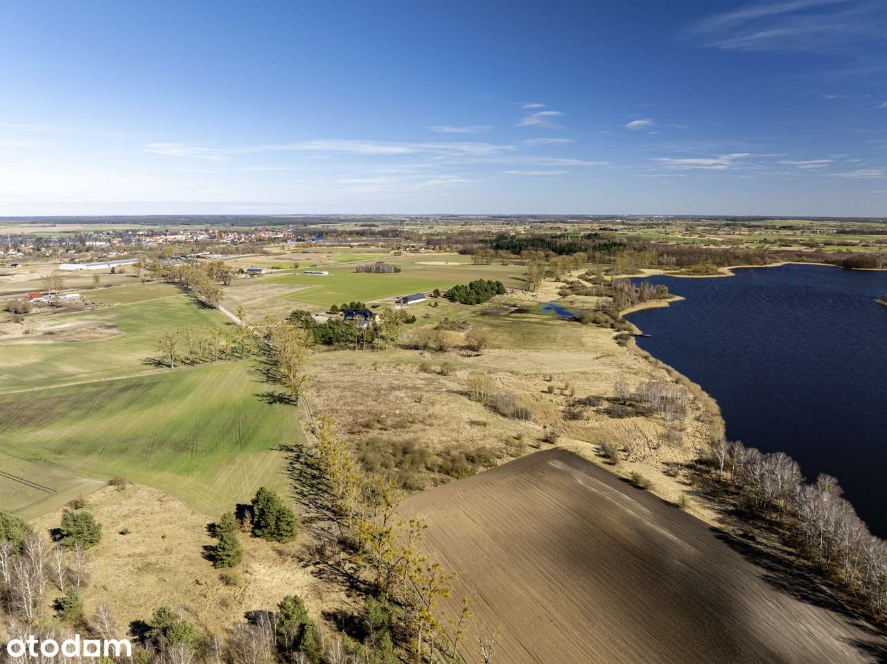LIPIANY OSETNA DZIAŁKA Z BEZPOŚREDNIM DOSTĘPEM DO JEZIORA-8