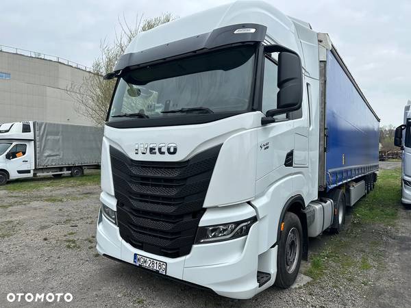 Iveco S-WAY - 1