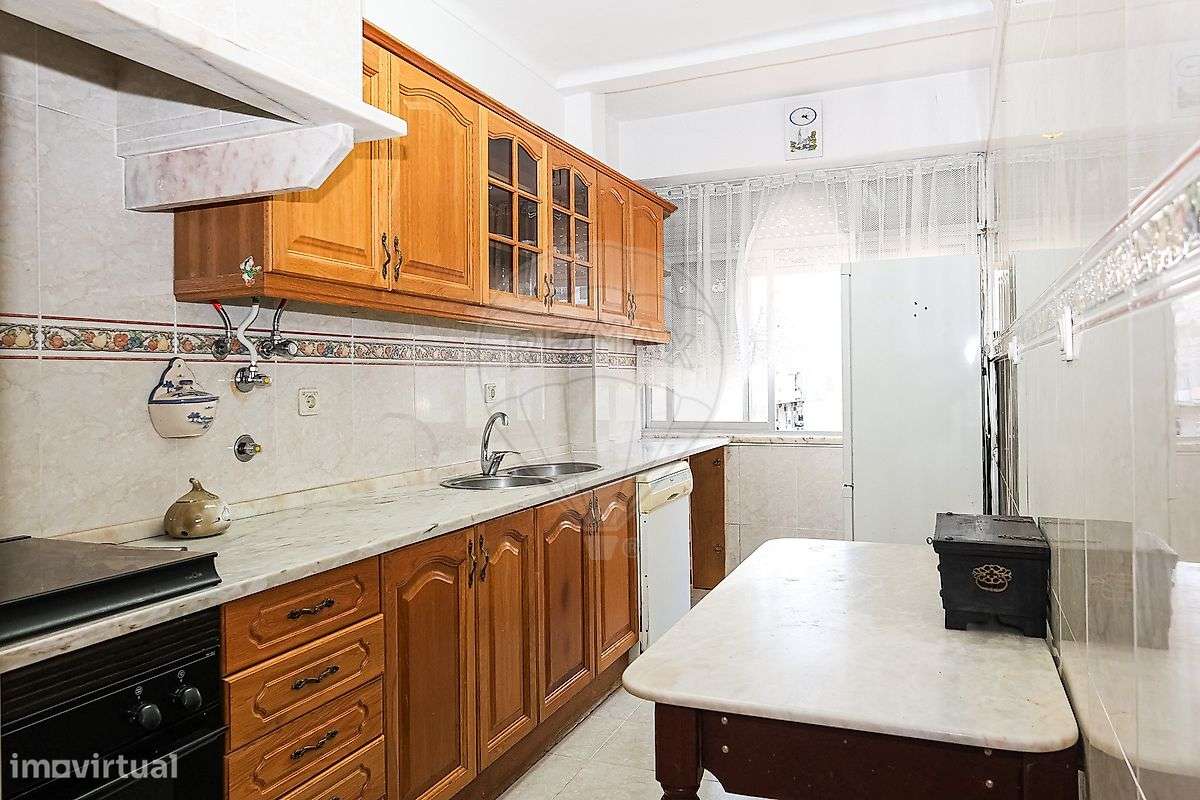 Apartamento T1 para venda-0