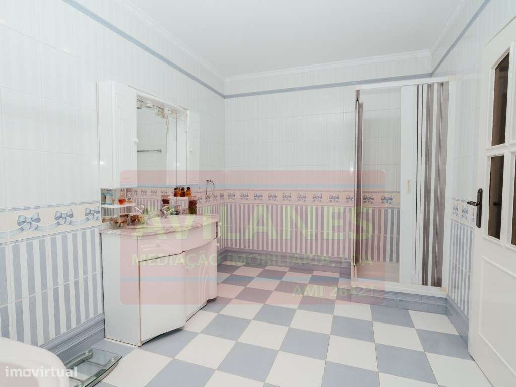 APARTAMENTO T3 RECUADO - LOBÃO-28