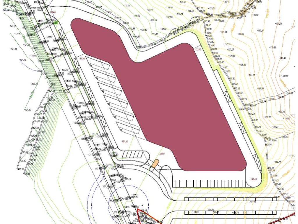 Terreno industrial com 16.645 m2 em Valongo