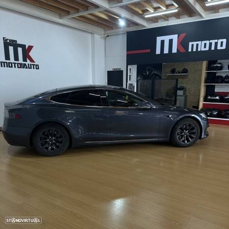 Tesla Model S 100D - 8