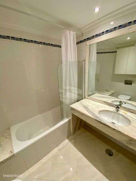 Apartamento T1 para arrendar em Albufeira com vista mar - Grande imagem: 5/12