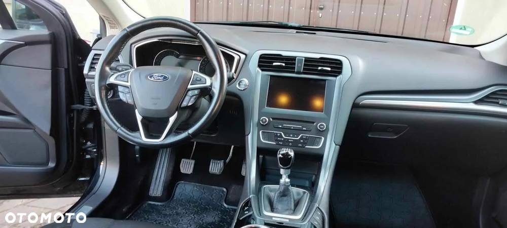 Ford Mondeo 2.0 TDCi Titanium - 11