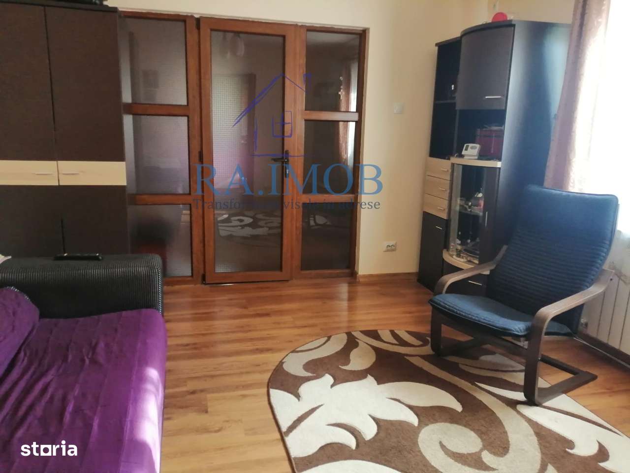 Casa 3 camere, Ultracentral Ploiesti - 125000 euro negociabil - Imagine principală: 3/16