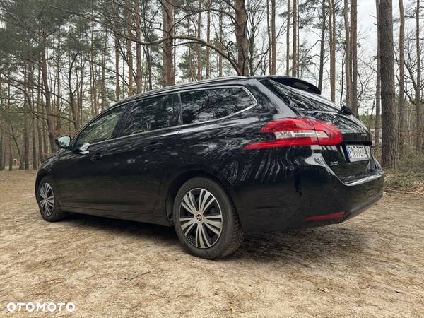 Peugeot 308 BlueHDi FAP 150 EAT6 Stop&Start Allure - 4