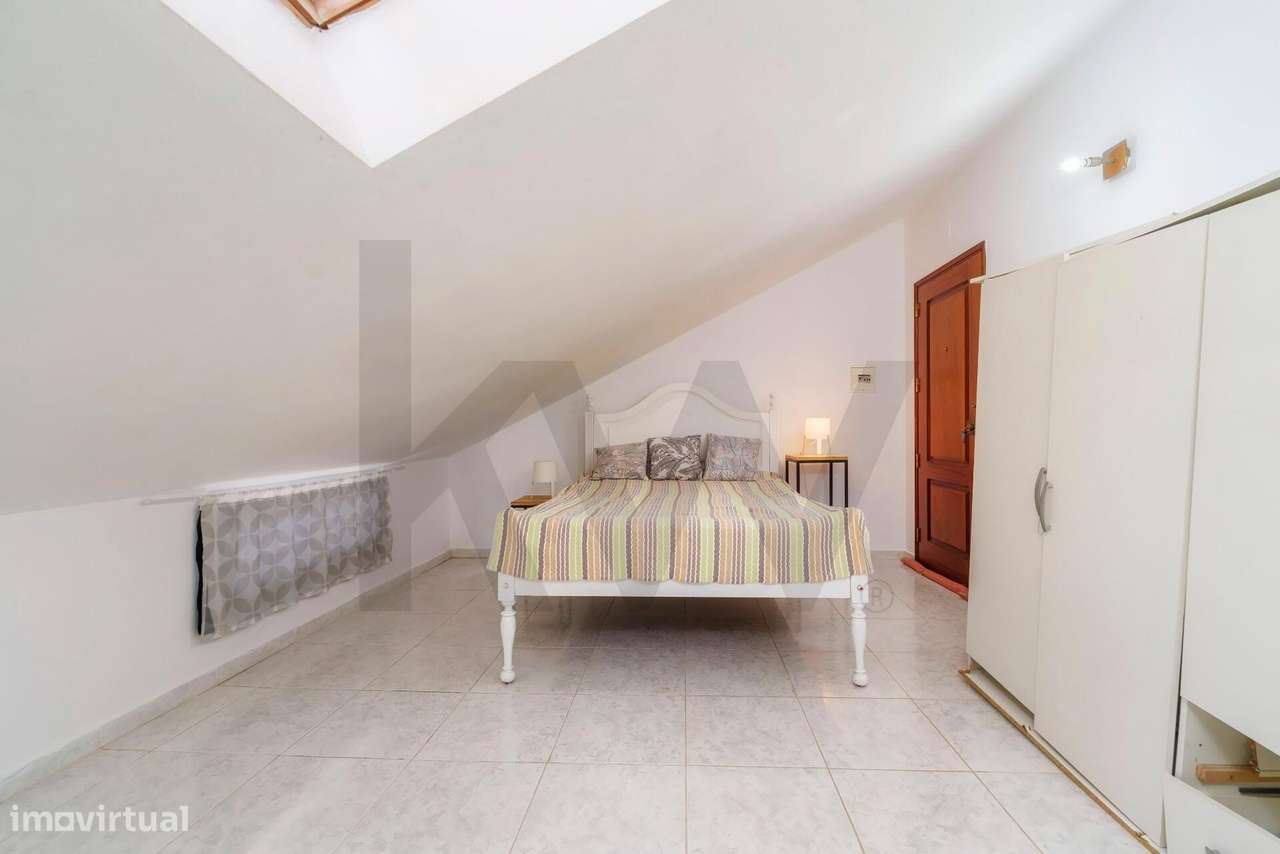 Monte Gordo: Duplex com Terraço Espetacular – Ideal para Férias ou Ren-26