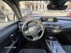 Lexus UX 250h 2.0L HEV 20H- (178 HP) 4X2 CVT Business - 13