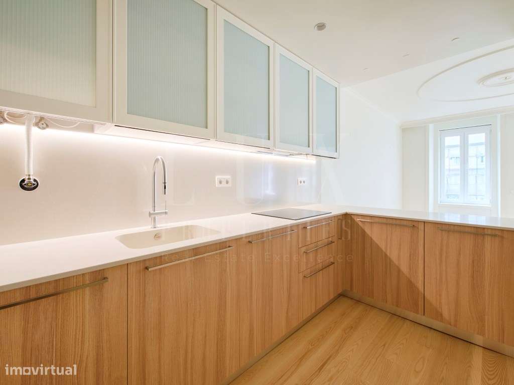 APARTAMENTO T2 PREMIUM EM LOCALIZAÇÃO NOBRE DE LISBOA-16