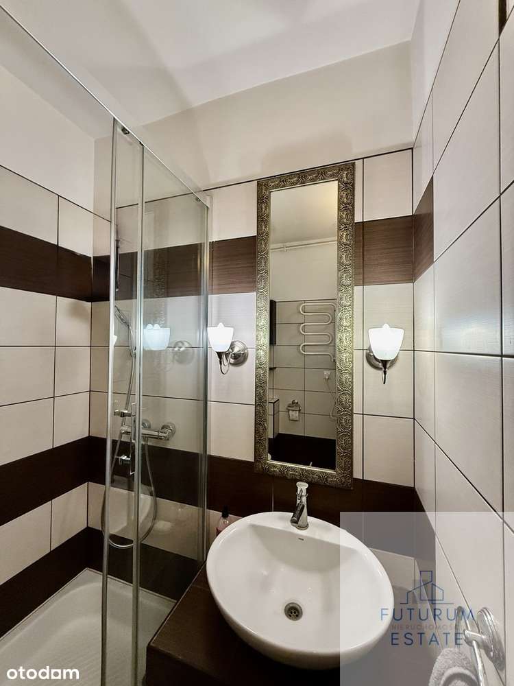 Mieszkanie w kamienicy w samym centrum-9