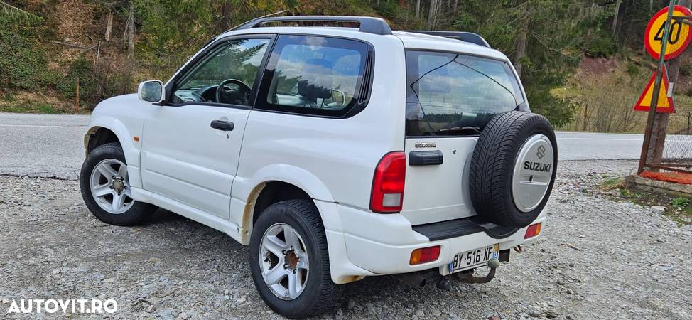 Suzuki Grand Vitara 2.0 TD A/C - 4