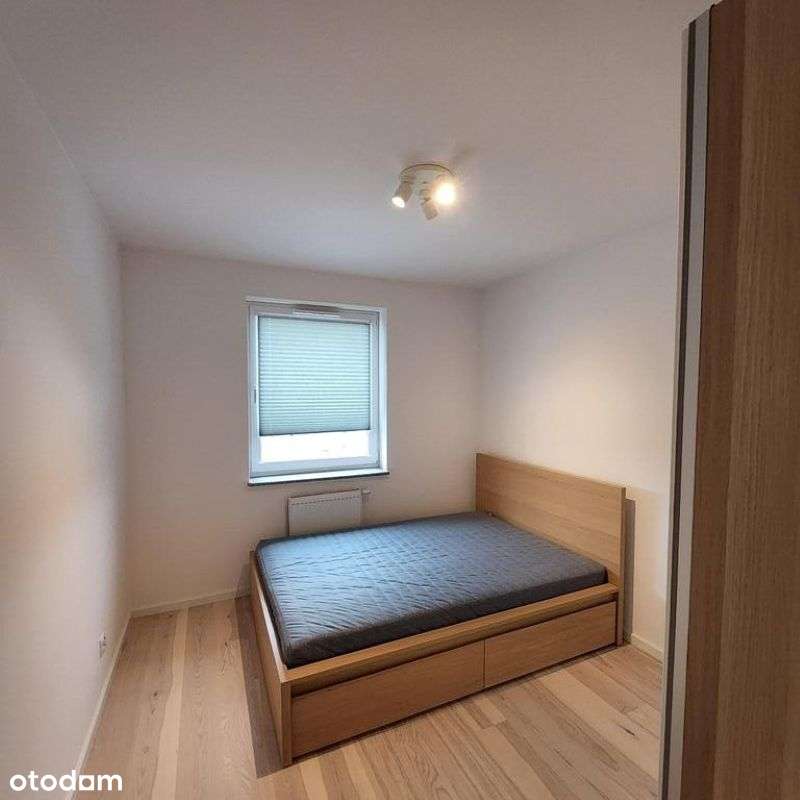 Wynajmę komfortowe 2 pokoje z balkonem i garażem - Pełny obrazek: 5/11