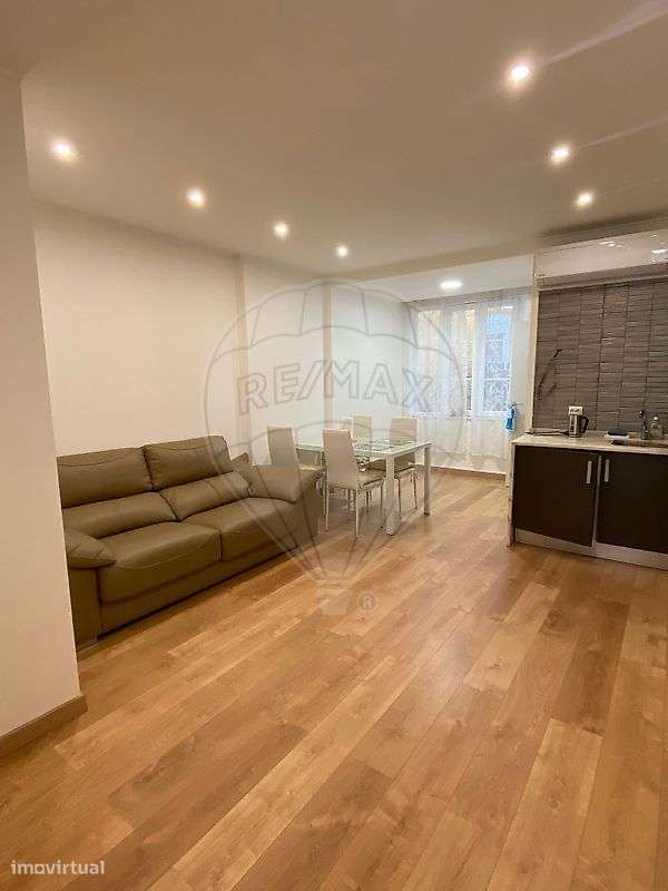 Apartamento T1 para venda - Grande imagem: 2/17