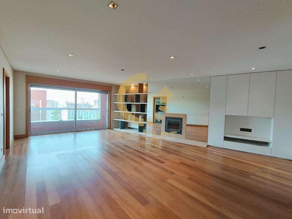 Arrendamento T4 – Edifício Bessa Platinum | Porto - Grande imagem: 4/45