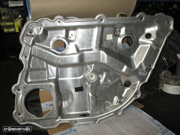 Elevador Sem Motor 8E0839850A AUDI A8 2006 4P TD - 1