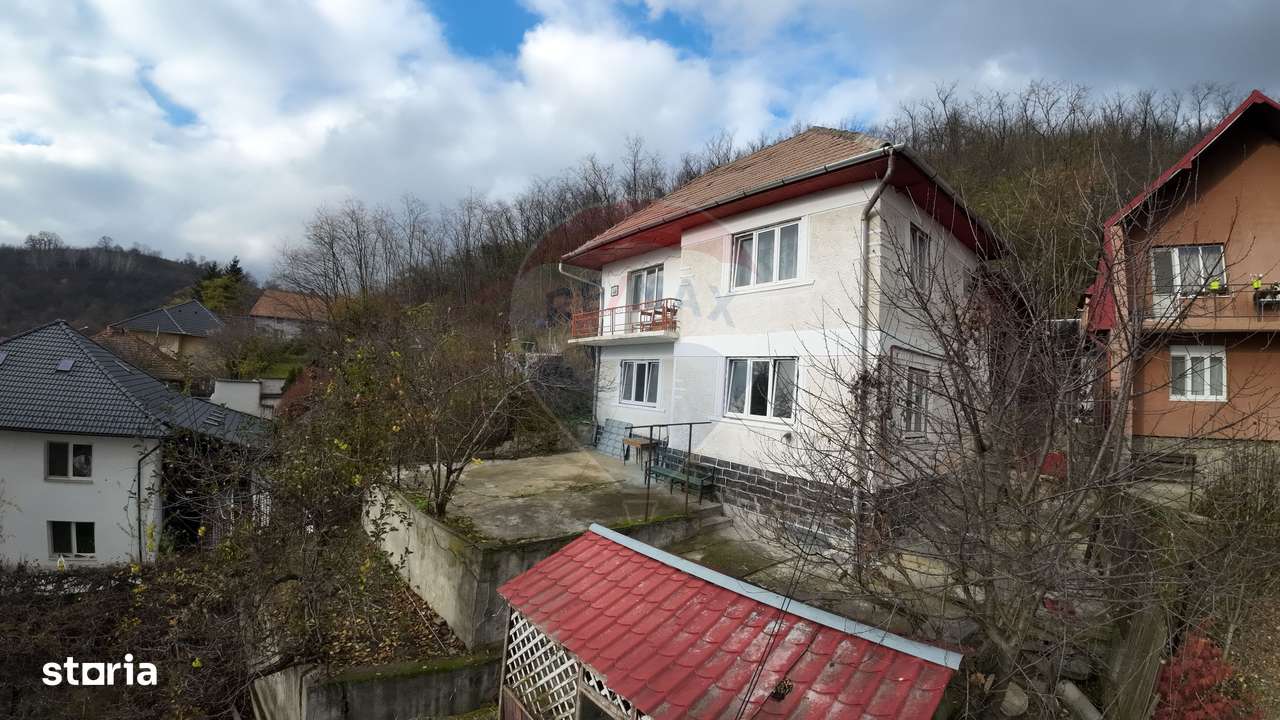 Casă / Vilă cu 5 camere de vânzare în zona Exterior Sud-4