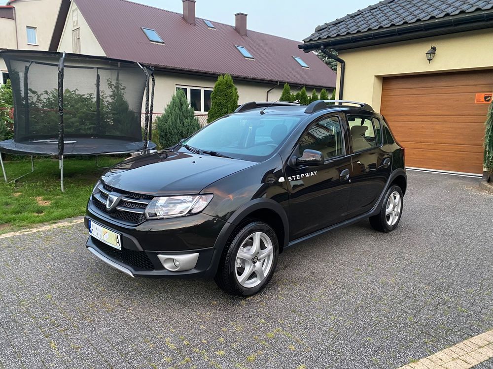 Dacia Sandero II (2012-2020) 0.9 TCe SL Celebration S&S 2016