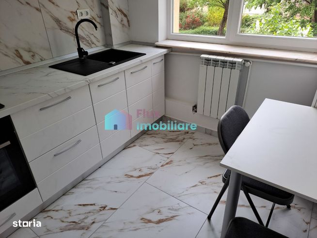 Apartament cu 3 camere etaj 1 renovat complet zona ultracentrala