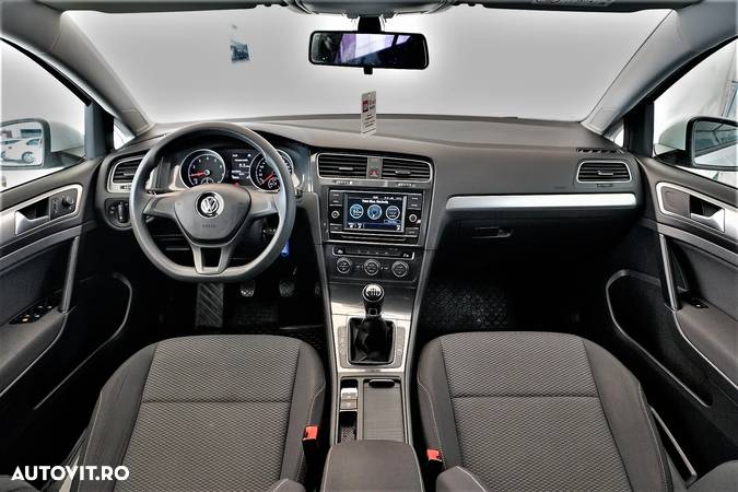 Volkswagen Golf 1.0 TSI Comfortline - 8