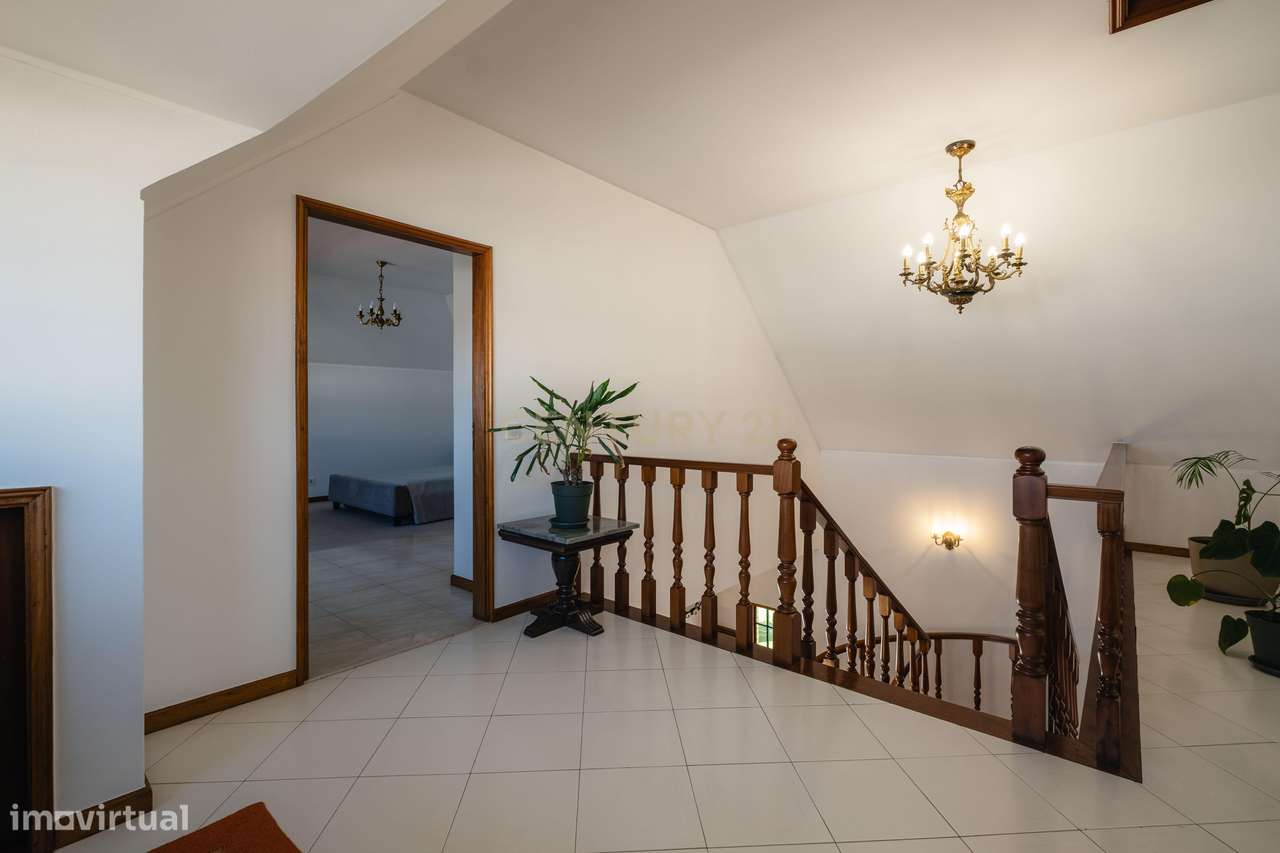 MORADIA T3 A 800M DA PRAIA DE SALGUEIROS | CANIDELO-44