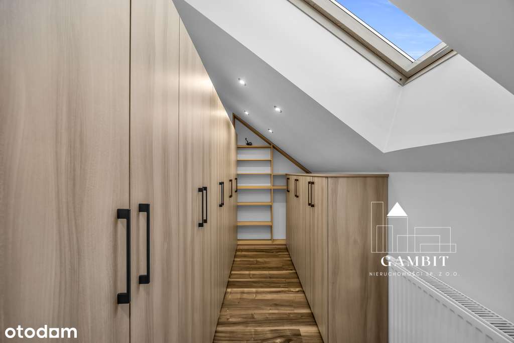 Nowoczesny 5 pok. dom z  dużym ogrodem pod Warszawą-13