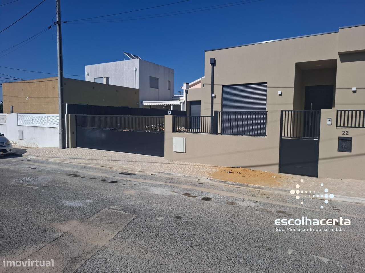 Moradia Térrea T4 Nova com Piscina Brejos Azeitão-50